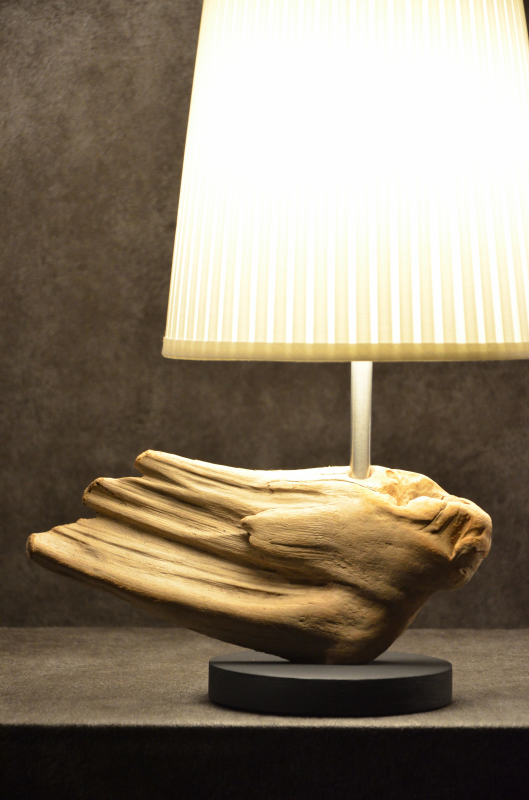 流木ランプ