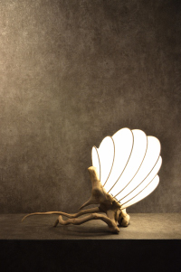 流木と和紙のランプ