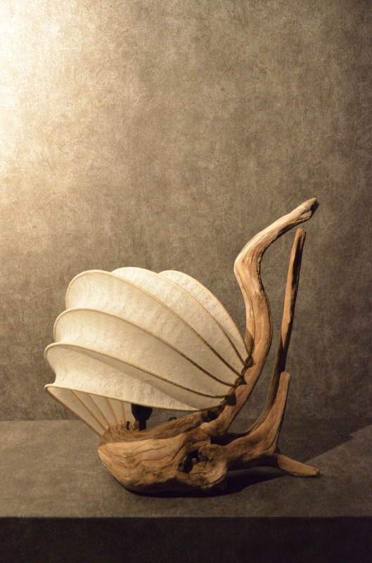 流木と和紙のランプ