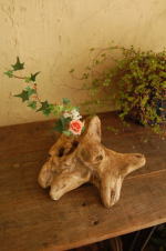 自然流木と天然石のオブジェ花器