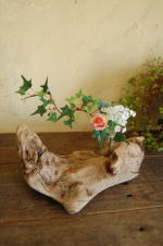 自然流木と天然石のオブジェ花器