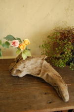 自然流木と天然石のオブジェ花器