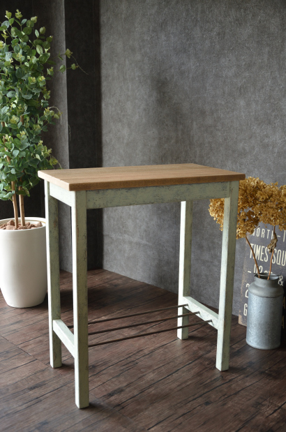 シャビーテーブル